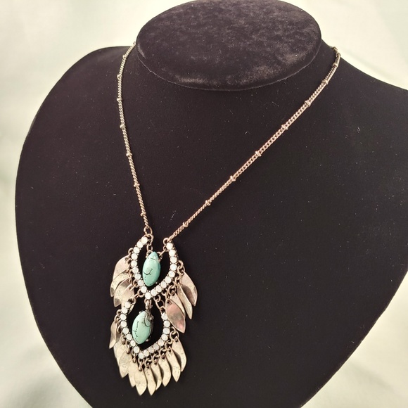 Rhinestone Turquoise Silver Tone Chain Necklace 23"-26" Pendant - Picture 4 of 6